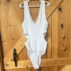 American Eagle White Ribbed Bodysuit Women’s Size Large